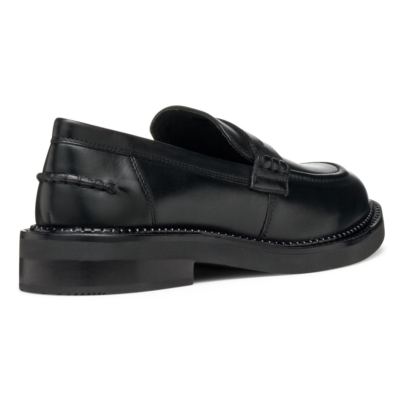 Geox D Serilda E Leather Women's Black Moccasins Shoes
