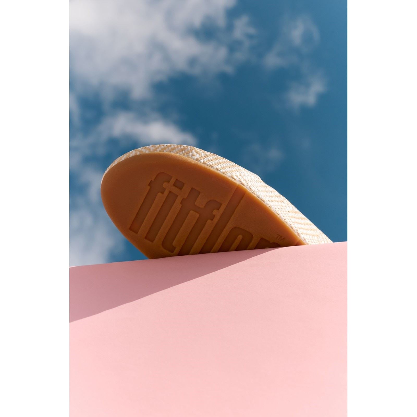 Fitflop Lulu Lux Graphic-Weave Leather Women's Urban White Sandals