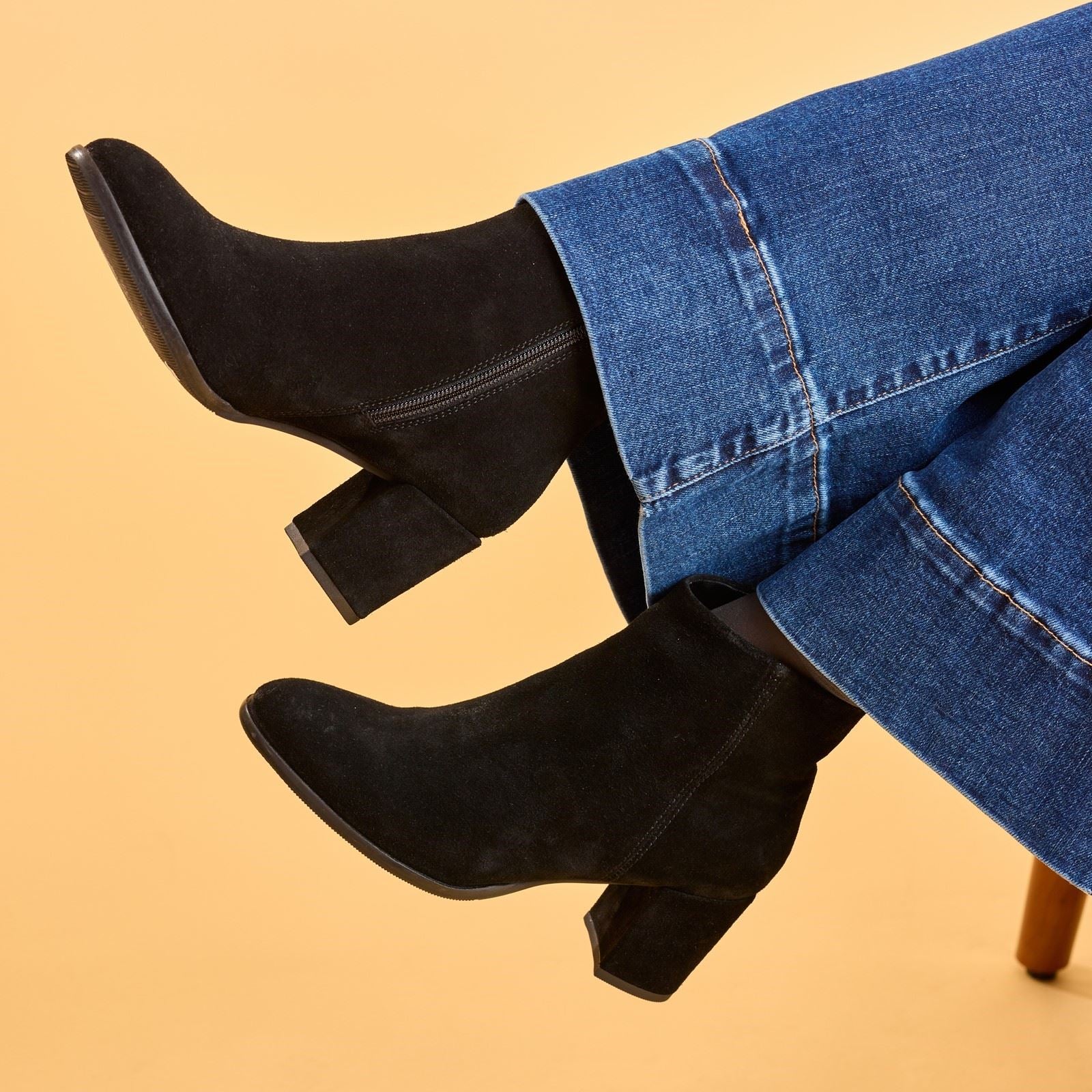 Hush Puppies Claridy Suede Leather Women's Black Heeled Ankle Boots