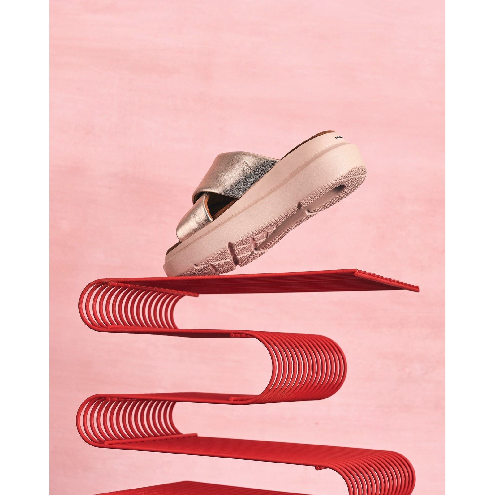 Hush Puppies Uplift Leather Women's Champagne Sandals