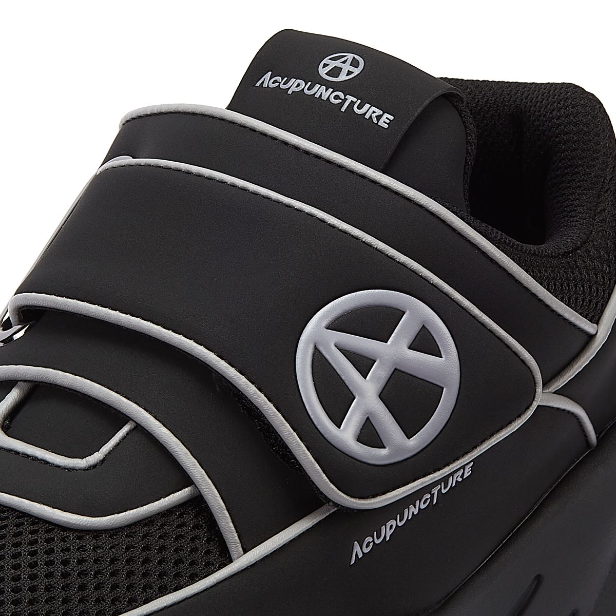 Acupuncture Beefer Black Trainers