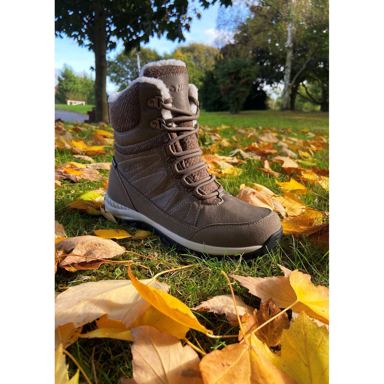 Hi-Tec Riva Mid Women's Hiking Boots
