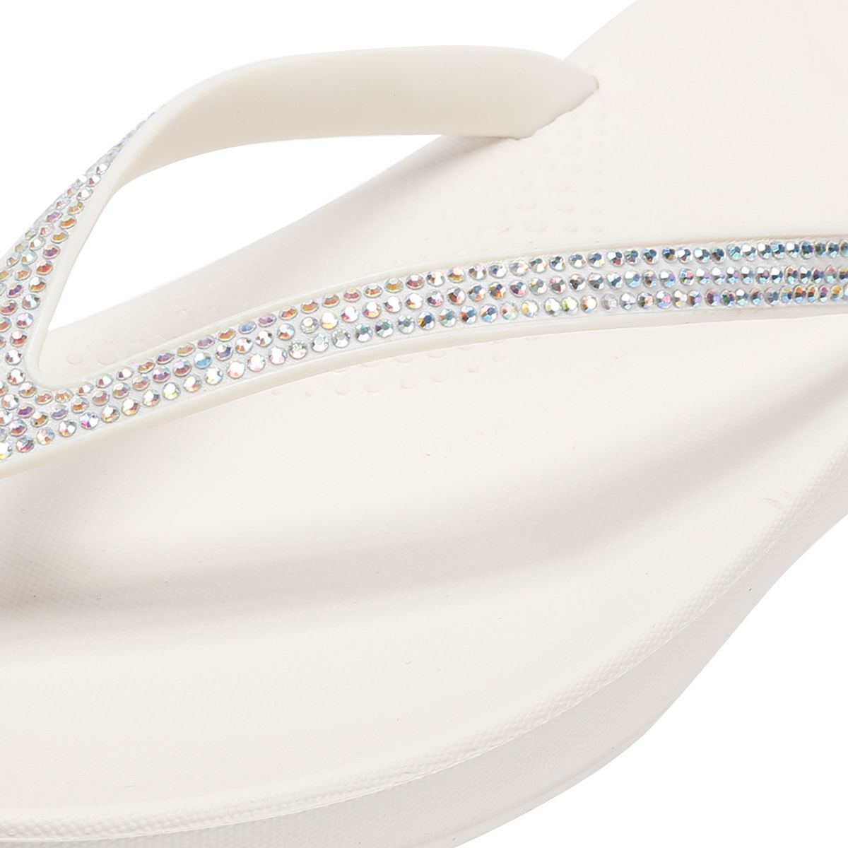 FitFlop Iqushion Sparkle Women's Urban White Flip Flops