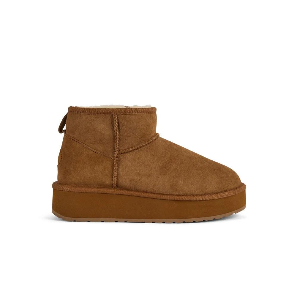 Emu Australia Stinger Micro Flatform 2.0 Sheepskin Women's Chocolate Boots