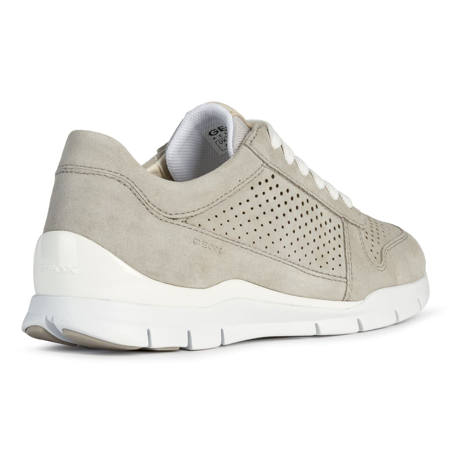 Geox D Sukie B Leather Women's Light Grey Trainers
