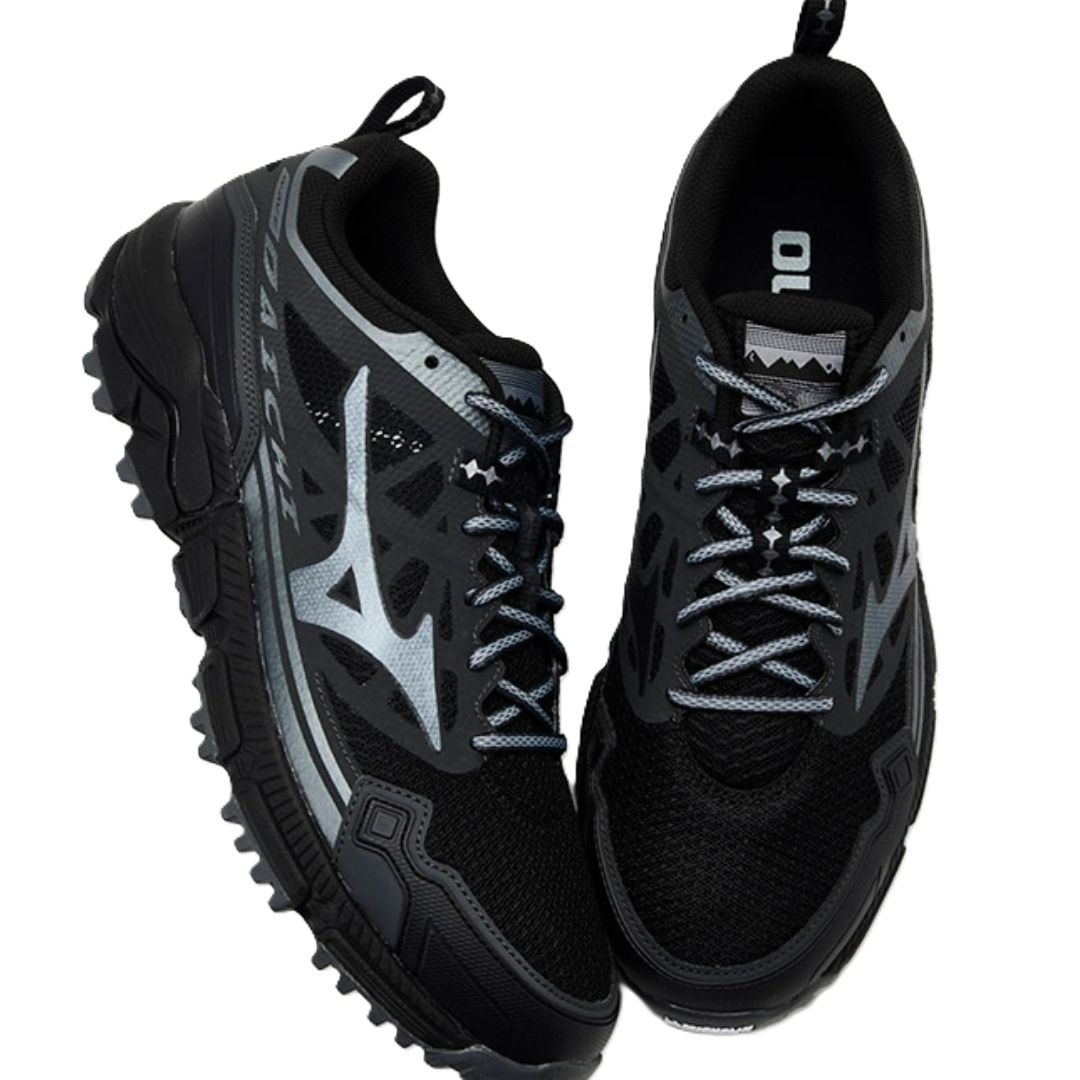 Mizuno Daichi LS Black/Metallic Grey/Iron Gate Trainers