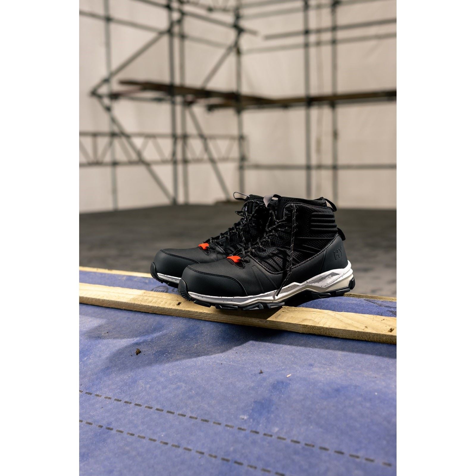 Hard Yakka Neo 2.0 Microfiber Black Safety Boots