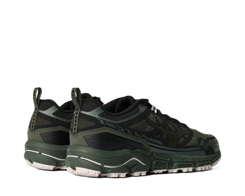 Mizuno Daichi LS Forest Night/Black/Silver Birch Trainers