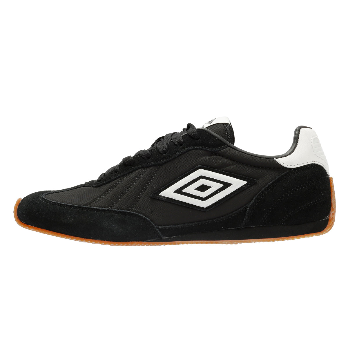 Umbro Gorton Black/White Trainers