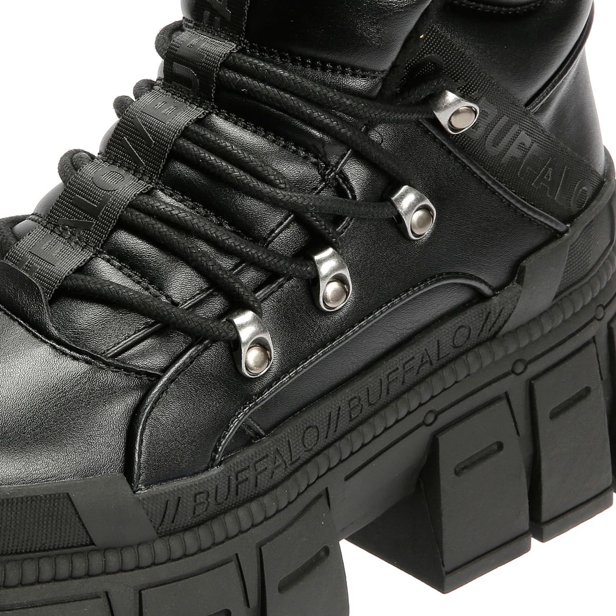 Buffalo Gospher Hike Mid Pad Women's Black Boots