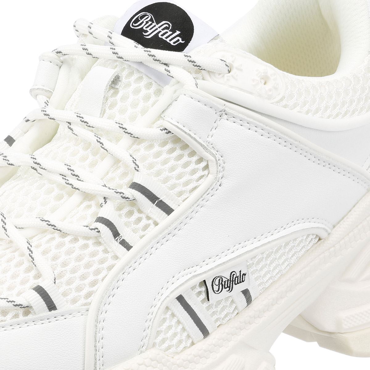 Buffalo Saturn Lace Women's White Trainers