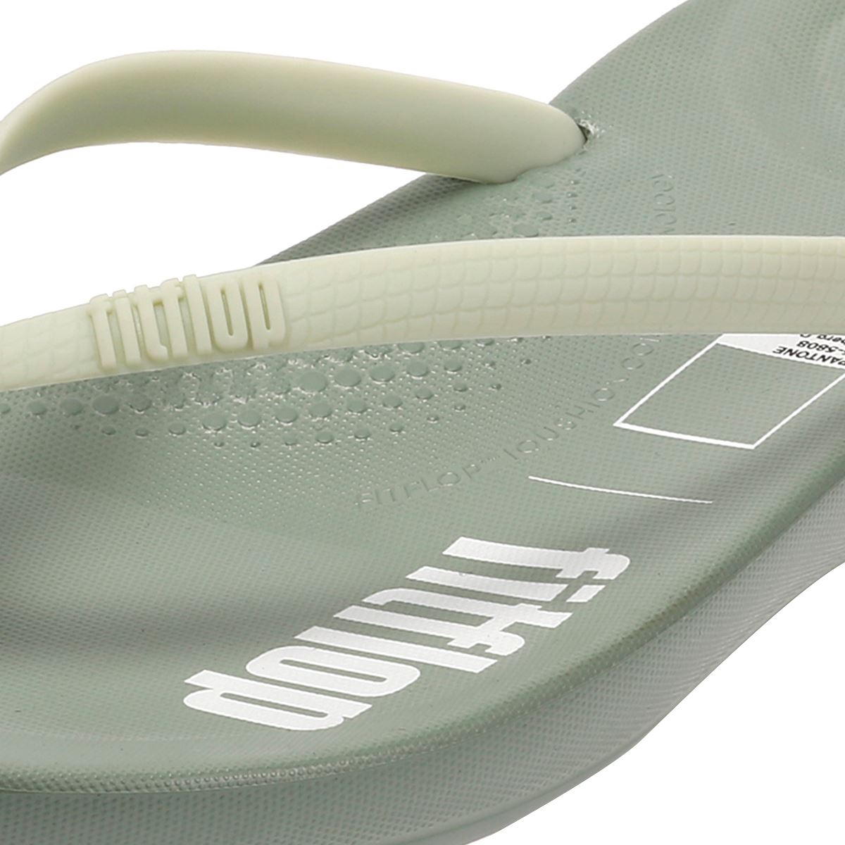 FitFlop IQUSHION X PANTONE Flip-Flops